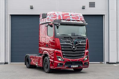 تصویر شماره 48 از آلبوم تصویر زمینه مرسدس بنز آکتروس (Mercedes Benz Actros)